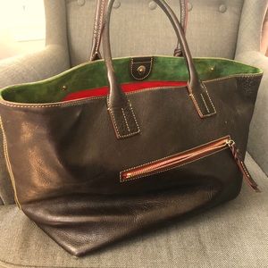 Large Dooney and Bourke